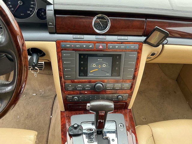 2003 volkswagen phaeton 3l v6 lpg berline personenauto - afbeelding 10 van  62