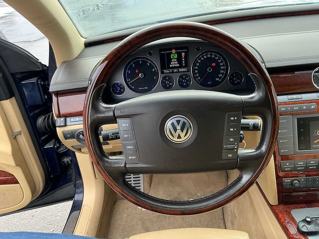 2003 volkswagen phaeton 3l v6 lpg berline personenauto - afbeelding 15 van  62