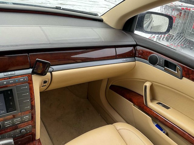 2003 volkswagen phaeton 3l v6 lpg berline personenauto - afbeelding 17 van  62