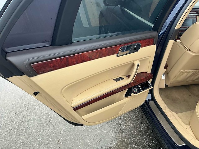 2003 volkswagen phaeton 3l v6 lpg berline personenauto - afbeelding 20 van  62