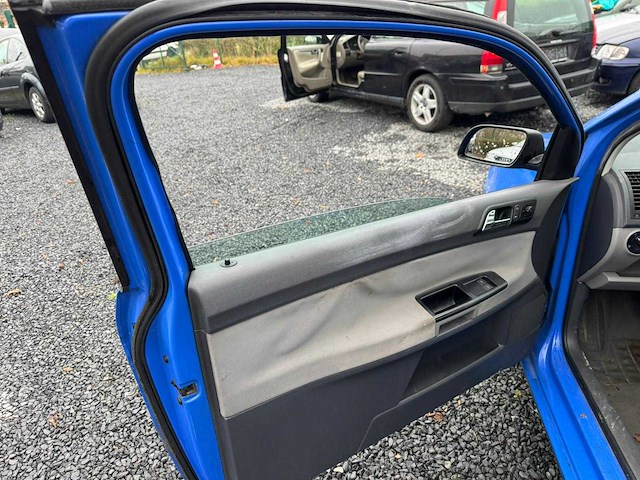 2003 volkswagen polo personenauto - afbeelding 5 van  24