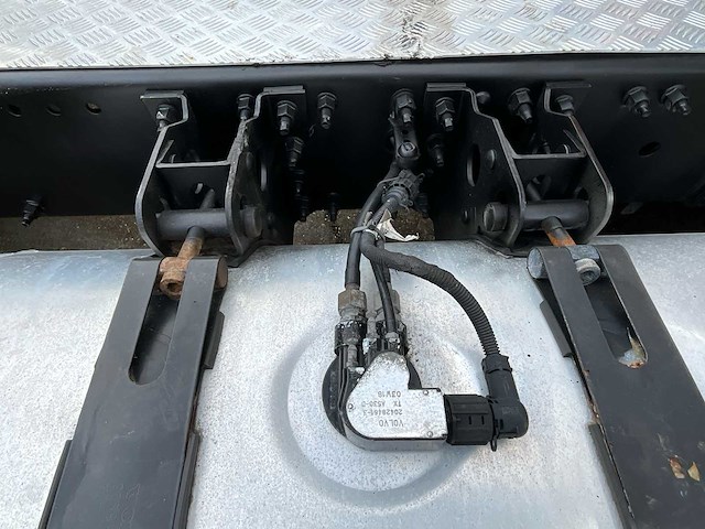 2003 volvo fm/fh 4x2 6.7 vrachtwagen - afbeelding 54 van  104