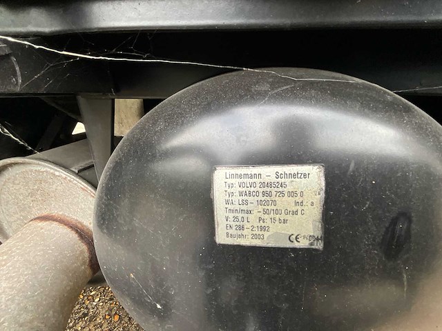 2003 volvo fm/fh 4x2 6.7 vrachtwagen - afbeelding 74 van  104