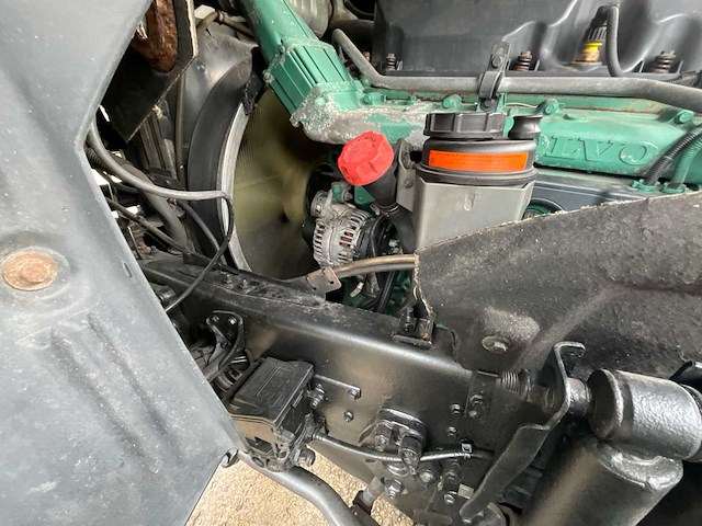 2003 volvo fm/fh 4x2 6.7 vrachtwagen - afbeelding 86 van  104