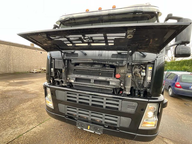 2003 volvo fm/fh 4x2 6.7 vrachtwagen - afbeelding 52 van  56