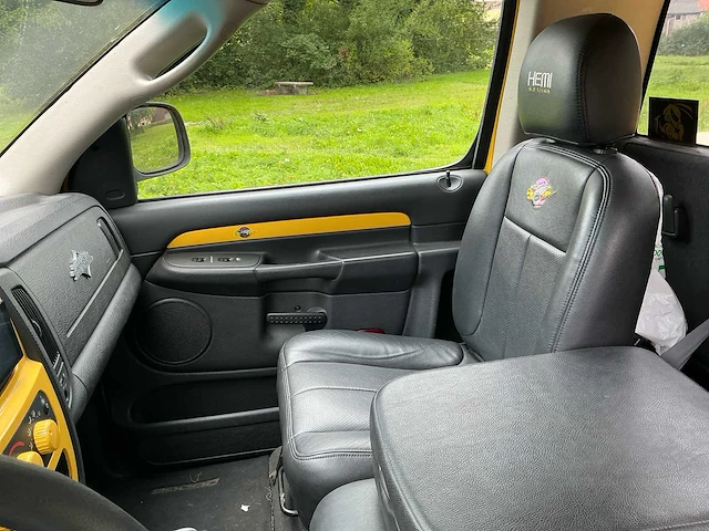 2004 - dodge - ram 1500 "rumble bee" - hu16 - car - afbeelding 19 van  44