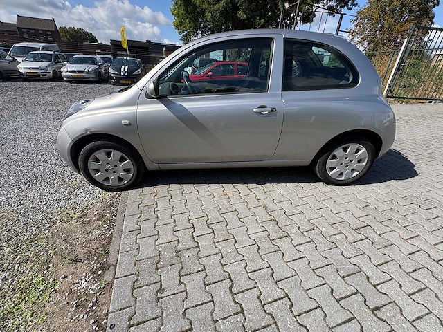 2004 - nissan - micra - 1.2 e-vision - car - afbeelding 14 van  19