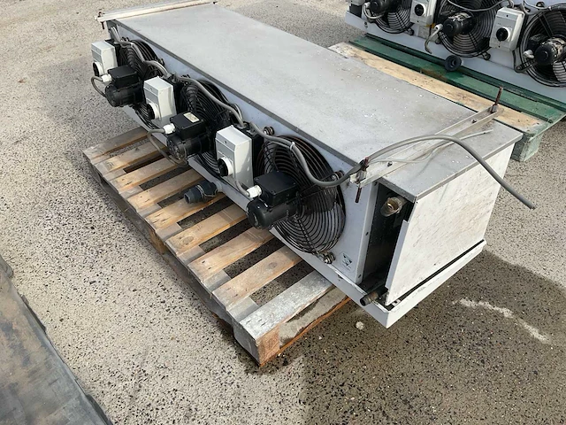 2004 alfa laval lfx-136 koelcompressor (2x) - afbeelding 9 van  10