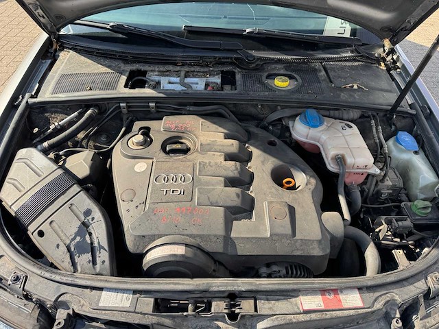 2004 audi a4 avant stationwagen - 1.9tdi - trekhaak - afbeelding 7 van  17
