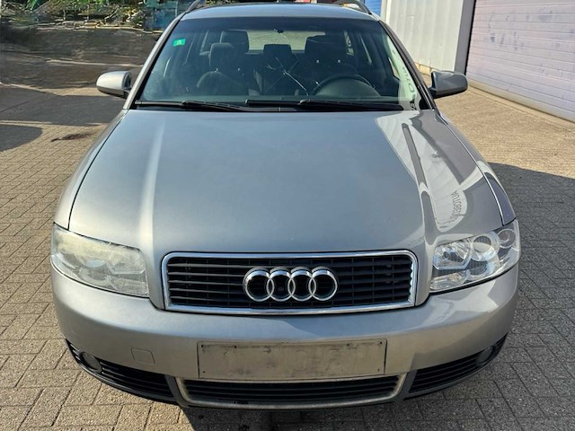 2004 audi a4 avant stationwagen - 1.9tdi - trekhaak - afbeelding 14 van  17