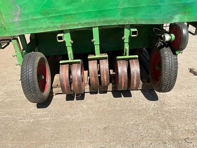 2004 basrijs 4 rijplanter bpd pb-bed plant- en pootmachine - afbeelding 7 van  16