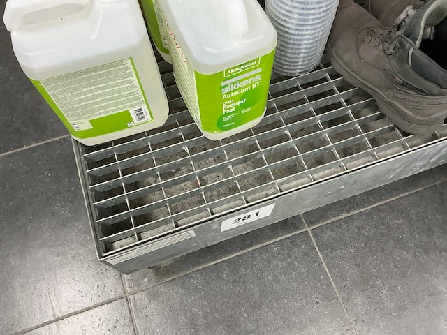 2004 bauer 2033 olie opvangbak - afbeelding 9 van  13