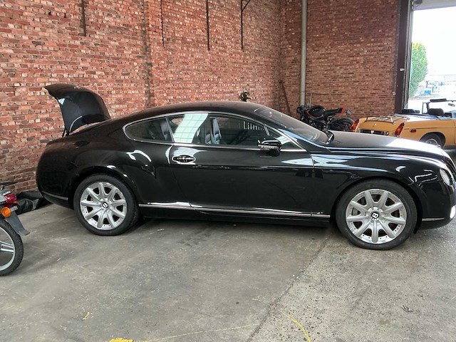 2004 bentley conti gt personenauto - afbeelding 17 van  22
