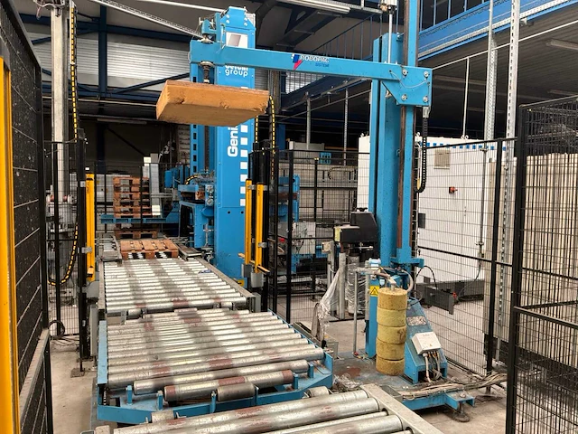 2004 berchi group genius palletiseerinstallatie met stapelfunctie - afbeelding 4 van  24