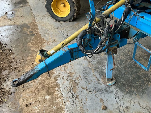 2004 berthoud maxe40ax53 veldspuit veldspuit - afbeelding 21 van  52