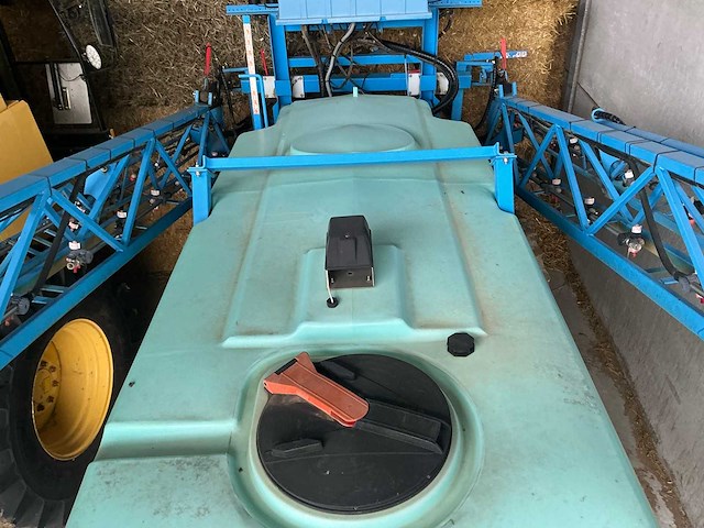 2004 berthoud maxe40ax53 veldspuit veldspuit - afbeelding 39 van  52