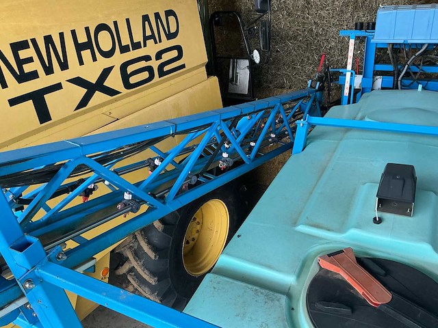 2004 berthoud maxe40ax53 veldspuit veldspuit - afbeelding 41 van  52