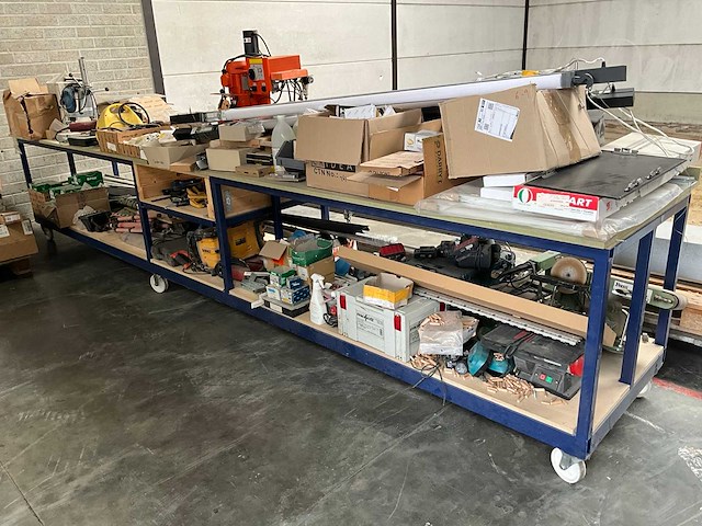 2004 blum minipress mzk 1000 + mobiele werktafel - afbeelding 8 van  10