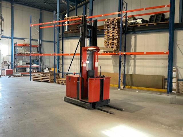 2004 bt op1000hse orderpicker - afbeelding 1 van  19
