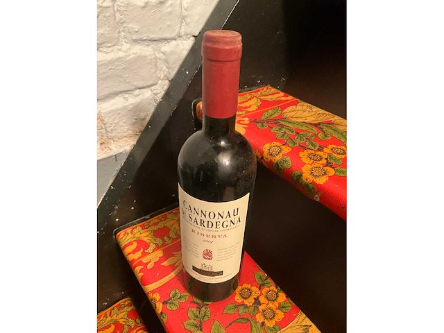 2004 cannonau di sardegna reserva rode wijn (5x) - afbeelding 3 van  5