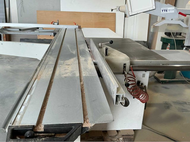 2004 casolin astra dgi paneelcirkelzaagmachine - afbeelding 19 van  28