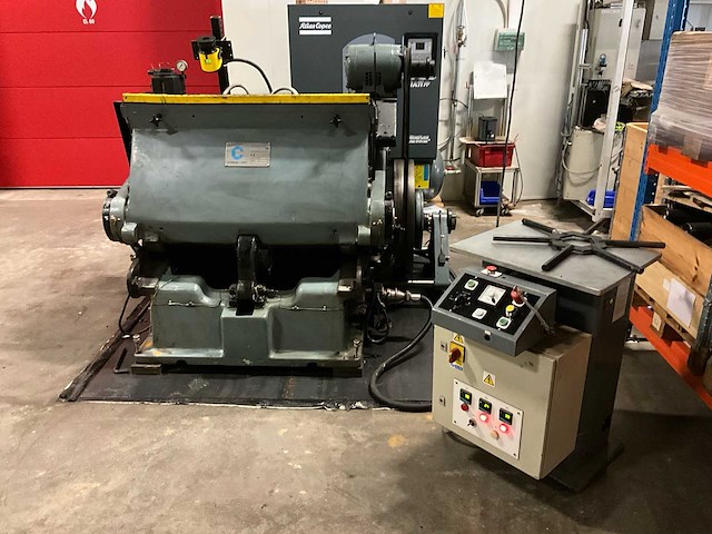 2004 crosland vk twg 278 mechanische pers voor plastic en karton - afbeelding 12 van  27