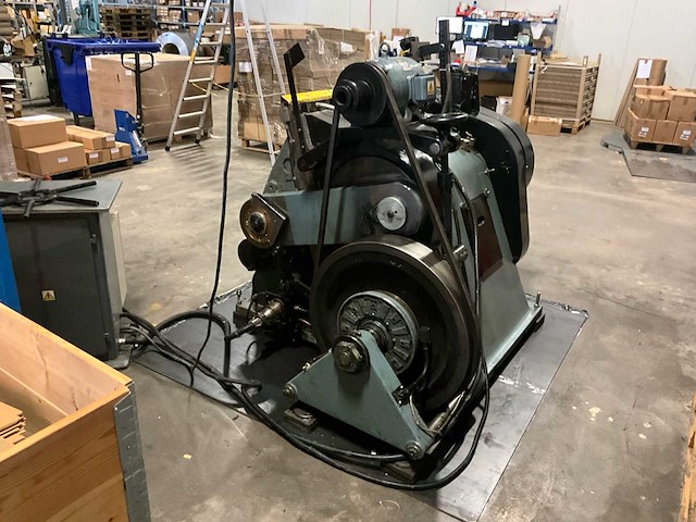 2004 crosland vk twg 278 mechanische pers voor plastic en karton - afbeelding 24 van  27