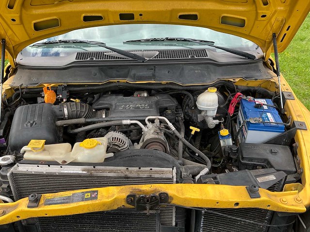 2004 dodge ram 1500 hu16 personenauto lichte vrachtwagen - afbeelding 8 van  44