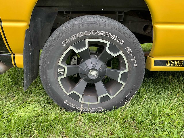 2004 dodge ram 1500 hu16 personenauto lichte vrachtwagen - afbeelding 2 van  29
