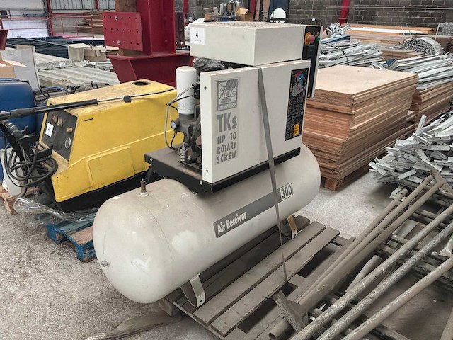 2004 fiat tks10/300 schroefcompressor - afbeelding 1 van  7