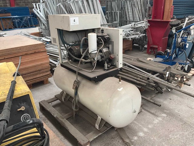 2004 fiat tks10/300 schroefcompressor - afbeelding 2 van  7