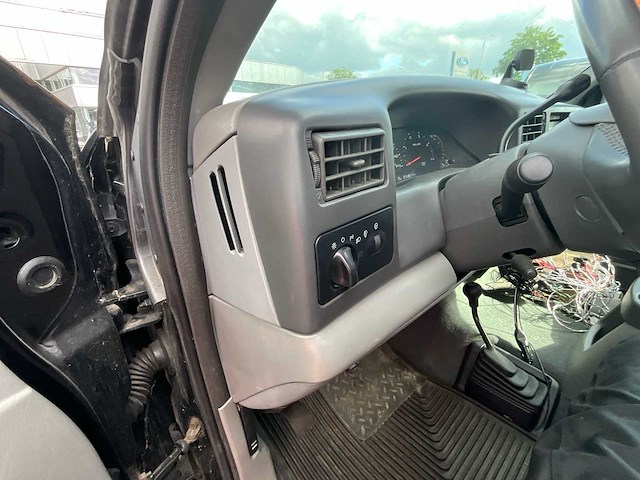 2004 ford f250 super duty - pick up - afbeelding 11 van  54