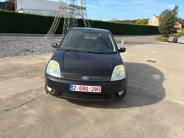 2004 ford fiesta 1.3 personenauto - afbeelding 12 van  34
