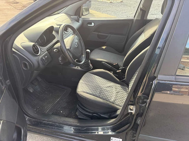 2004 ford fiesta 1.3 personenauto - afbeelding 34 van  34