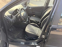 2004 ford fiesta 1.3 personenauto - afbeelding 34 van  34