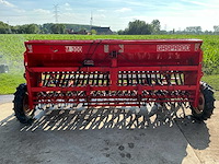 2004 gaspardo zaaimachine - afbeelding 11 van  18
