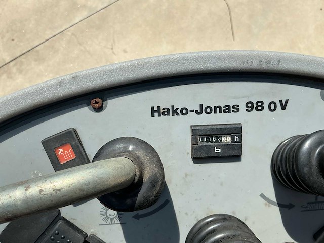 2004 hako jonas 980v straatveegmachine - afbeelding 4 van  20