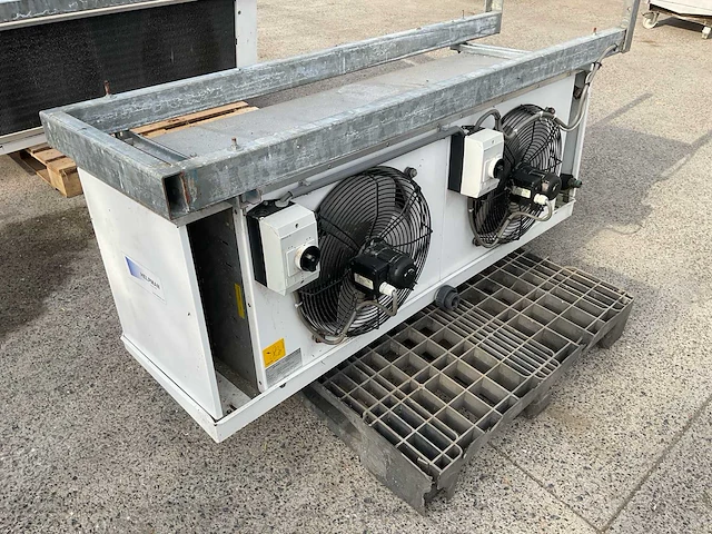 2004 helpman lex 20 koelcompressor (3x) - afbeelding 1 van  15