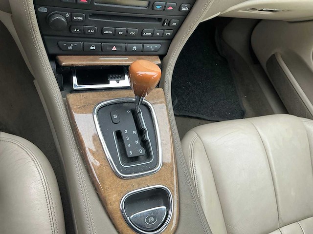 2004 jaguar v6 s type personenauto - afbeelding 2 van  12