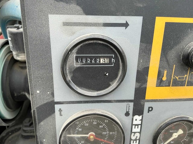 2004 kaeser m38 getrokken schroefcompressor met stroomgroep - afbeelding 6 van  15