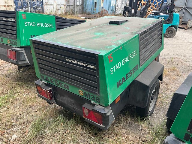 2004 kaeser m38 getrokken schroefcompressor met stroomgroep - afbeelding 11 van  15