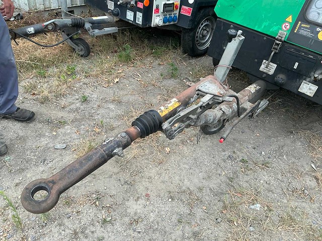 2004 kaeser m38 getrokken schroefcompressor met stroomgroep - afbeelding 13 van  15