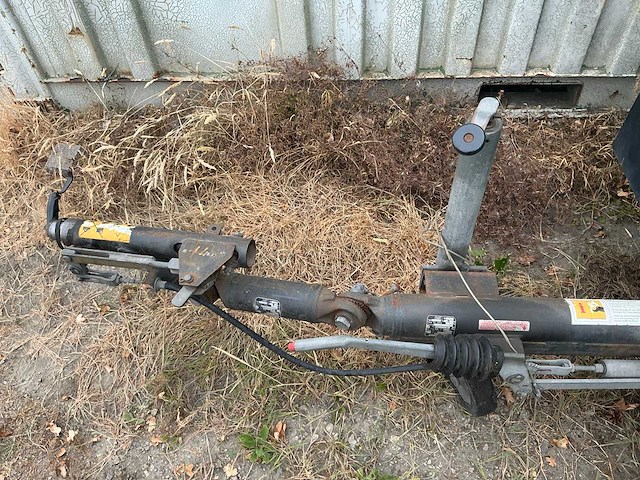 2004 kaeser m38 getrokken schroefcompressor met stroomgroep - afbeelding 17 van  17