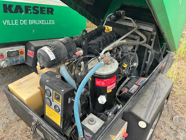 2004 kaeser m38 getrokken schroefcompressor met stroomgroep - afbeelding 3 van  18