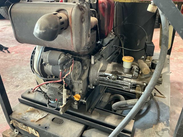 2004 karcher hds 1000 de - yanmar hogedrukreiniger - afbeelding 9 van  10