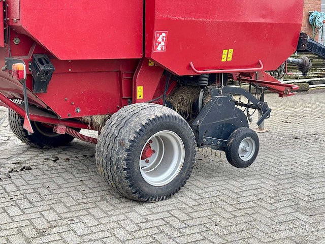 2004 koffer 180 sb ronde balenbalen - afbeelding 2 van  26