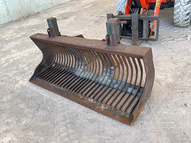 2004 kubota r520nh wiellader - afbeelding 4 van  6