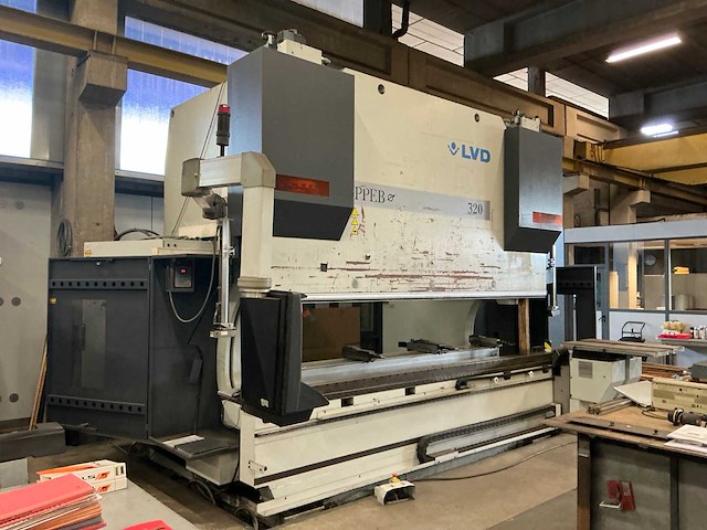 2004 lvd ppeb 320/40 cnc hydraulische kantbank - afbeelding 6 van  13
