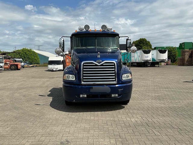 2004 mack cx613 vrachtwagen - afbeelding 8 van  35