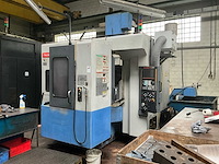 2004 mazak variaxis 500-5x 5-assige cnc verticaal bewerkingscentrum - afbeelding 1 van  8